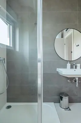 Kupaonica u objektu Apartman Fjaka-spacious two bedroom apartment with parking