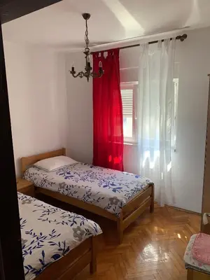 Krevet ili kreveti u jedinici u objektu Apartments with parking space Rogoznica - 23796