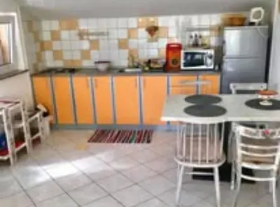 Kuhinja ili čajna kuhinja u objektu Apartment Belu