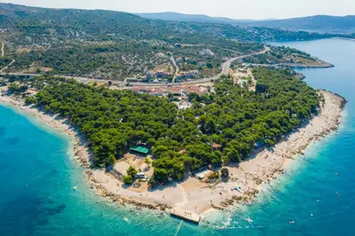 Priroda u blizini kampova