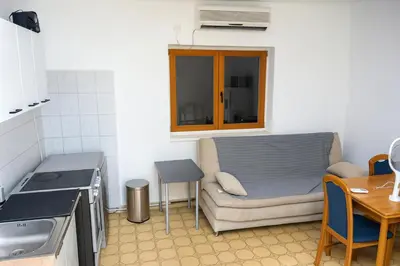 Kuhinja ili čajna kuhinja u objektu Inter-nautika doo
