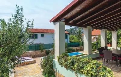 Vrt u objektu Amazing Home In Razanj