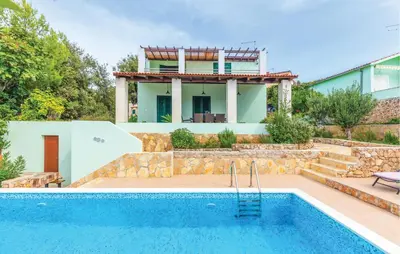 Bazen u objektu Amazing Home In Razanj ili u blizini