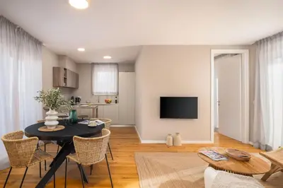 TV i/ili zabavni centar u objektu ZK luxury apartments