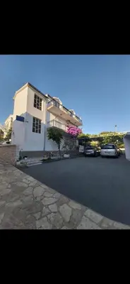 Zgrada u kojoj se nalazi apartman