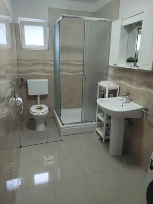 Kupaonica u objektu Apartman Lucija