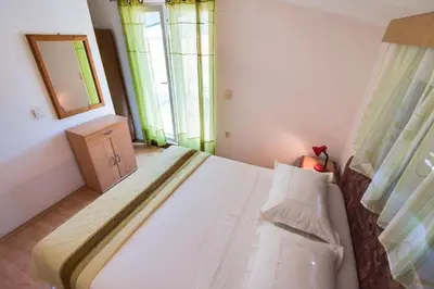Krevet ili kreveti u jedinici u objektu Apartments by the sea Grebastica, Sibenik - 23940