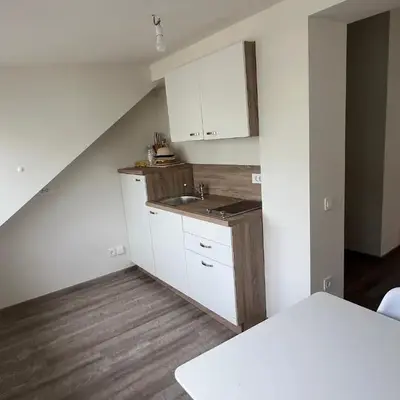 Apartma G
