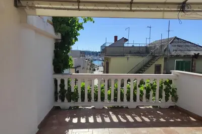 Balkon ili terasa u objektu Apartments by the sea Vodice - 23858