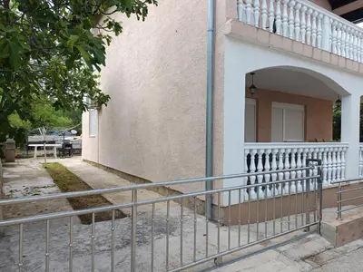 Zgrada u kojoj se nalazi apartman