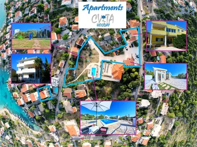 Pogled na grad 'Rogoznica' ili pogled na grad iz aparthotela