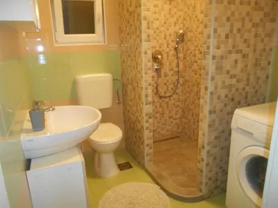 Kupaonica u objektu Apartments Jerkin