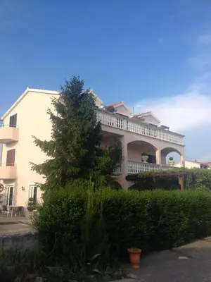 Zgrada u kojoj se nalazi apartman