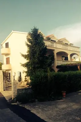 Zgrada u kojoj se nalazi apartman