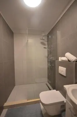 Kupaonica u objektu Holliday house in Zatoglav
