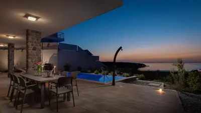 Bazen u objektu Villa Sole Dance ili u blizini
