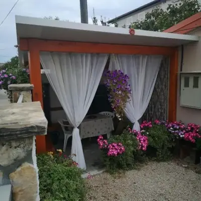 Apartmani Betina-Murter