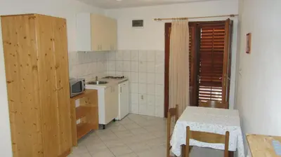 Kuhinja ili čajna kuhinja u objektu Bell Tower apartments