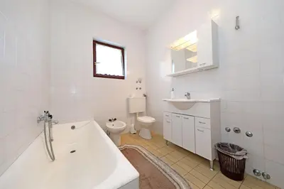 Kupaonica u objektu Rooms Jeriko