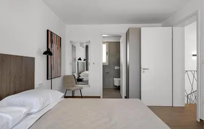 Krevet ili kreveti u jedinici u objektu 4 Bedroom Amazing Home In Zaboric