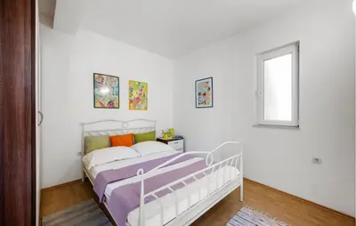 Krevet ili kreveti u jedinici u objektu Lovely Apartment In Zaton With Wifi