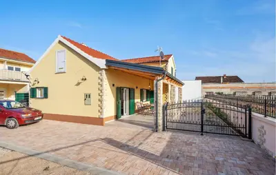 Zgrada u kojoj se nalazi apartman