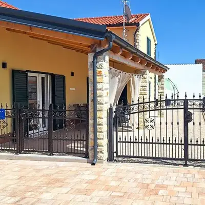 Lovely Home In Vodice With Wifi