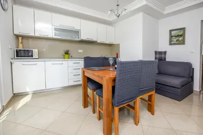 Kuhinja ili čajna kuhinja u objektu Apartments Silvana