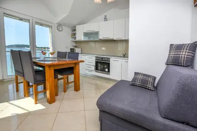Kuhinja ili čajna kuhinja u objektu Apartments Silvana