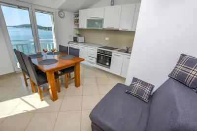 Kuhinja ili čajna kuhinja u objektu Apartments Silvana