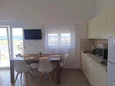 Kuhinja ili čajna kuhinja u objektu Apartmani AS