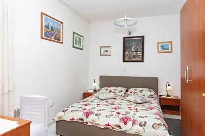 Krevet ili kreveti u jedinici u objektu Apartments by the sea Grebastica, Sibenik - 461