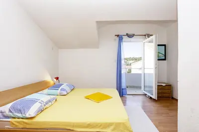 Krevet ili kreveti u jedinici u objektu Apartments by the sea Brodarica, Sibenik - 466