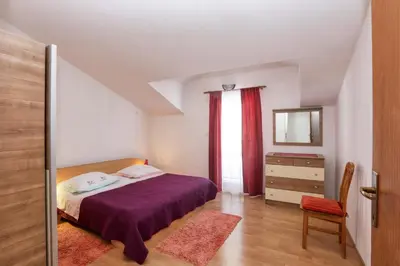 Krevet ili kreveti u jedinici u objektu Apartments by the sea Brodarica, Sibenik - 466