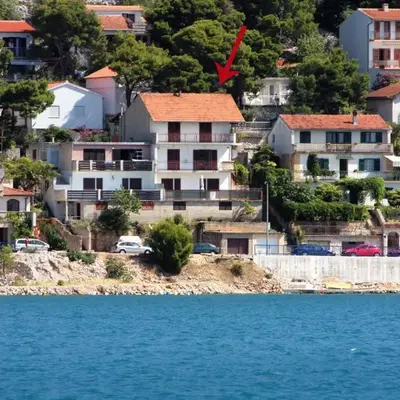 Apartments by the sea Tisno - Murter - 810