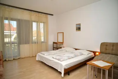Krevet ili kreveti u jedinici u objektu Apartments with parking space Vodice - 4180