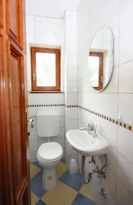 Kupaonica u objektu Seaside holiday house Tisno, Murter - 5094