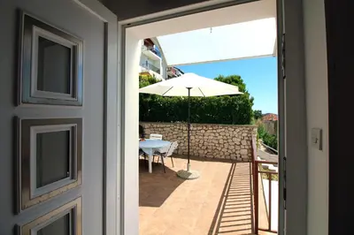 Balkon ili terasa u objektu Apartments by the sea Tisno, Murter - 5136