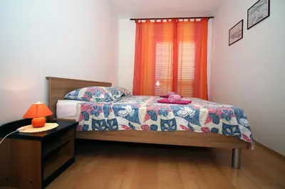 Krevet ili kreveti u jedinici u objektu Apartments by the sea Tisno, Murter - 5136