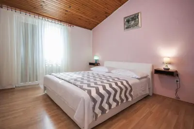 Krevet ili kreveti u jedinici u objektu Apartments by the sea Brodarica, Sibenik - 5736
