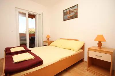 Krevet ili kreveti u jedinici u objektu Apartments with a parking space Vodice - 6183