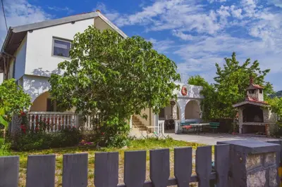 Zgrada u kojoj se nalazi apartman