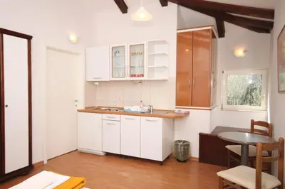 Kuhinja ili čajna kuhinja u objektu Apartment Bilo 8364b