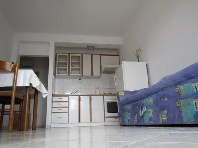 Kuhinja ili čajna kuhinja u objektu Apartments and Room Kiko