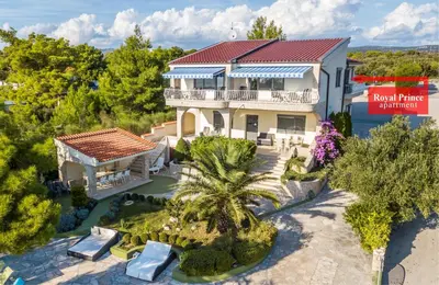 Zgrada u kojoj se nalazi apartman