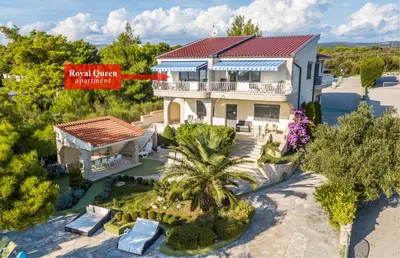 Zgrada u kojoj se nalazi apartman