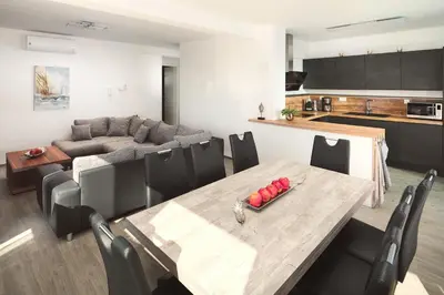 Kuhinja ili čajna kuhinja u objektu Villa Ocean Breeze - Meerblick - zwei Küchen