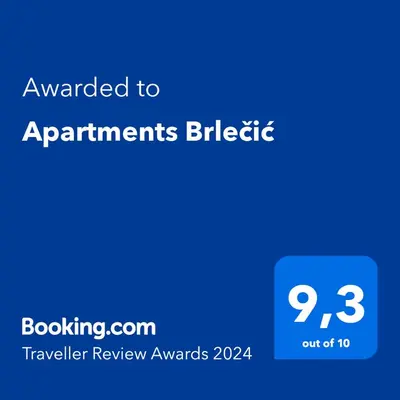 Certifikat, nagrada, logo ili neki drugi dokument izložen u objektu Apartments Brlečić