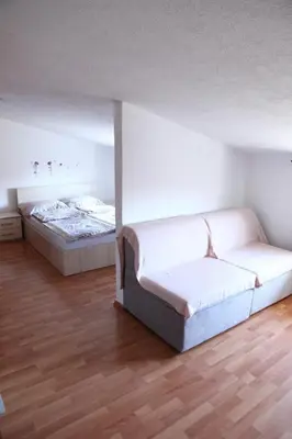 Krevet ili kreveti u jedinici u objektu Deep Blue Sea view apartments Vodice