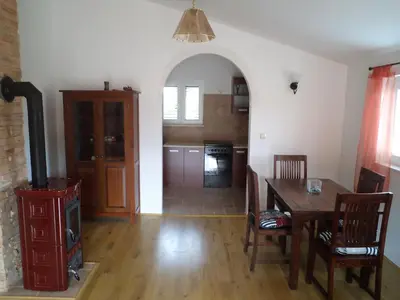 Kuhinja ili čajna kuhinja u objektu Apartment Jole